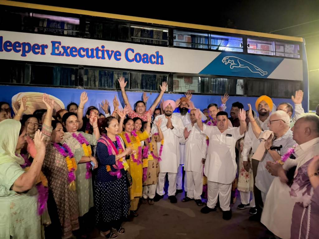 Respect for the Faith of Devotees Bus Flagged Off for MathuraVrindavan MLA Randhawa